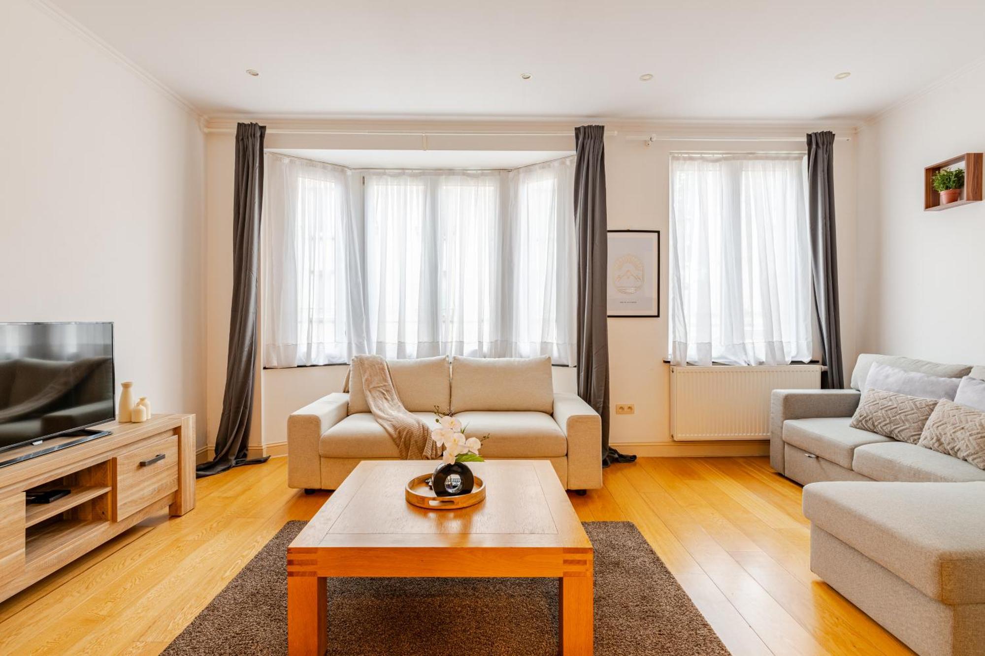 Апартаменты Le Joyau A Etterbeek Брюссель Экстерьер фото